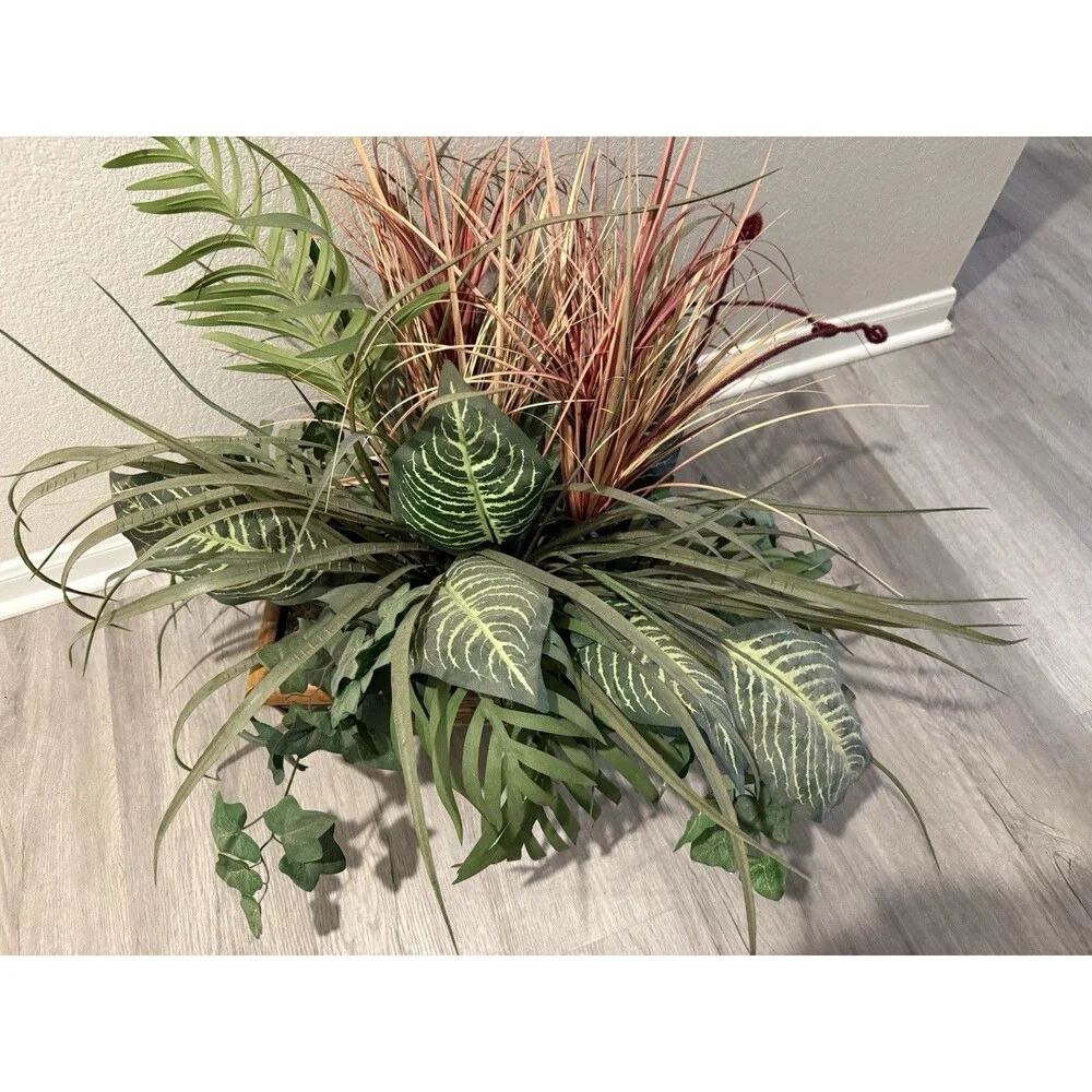 Unbranded this arrangements